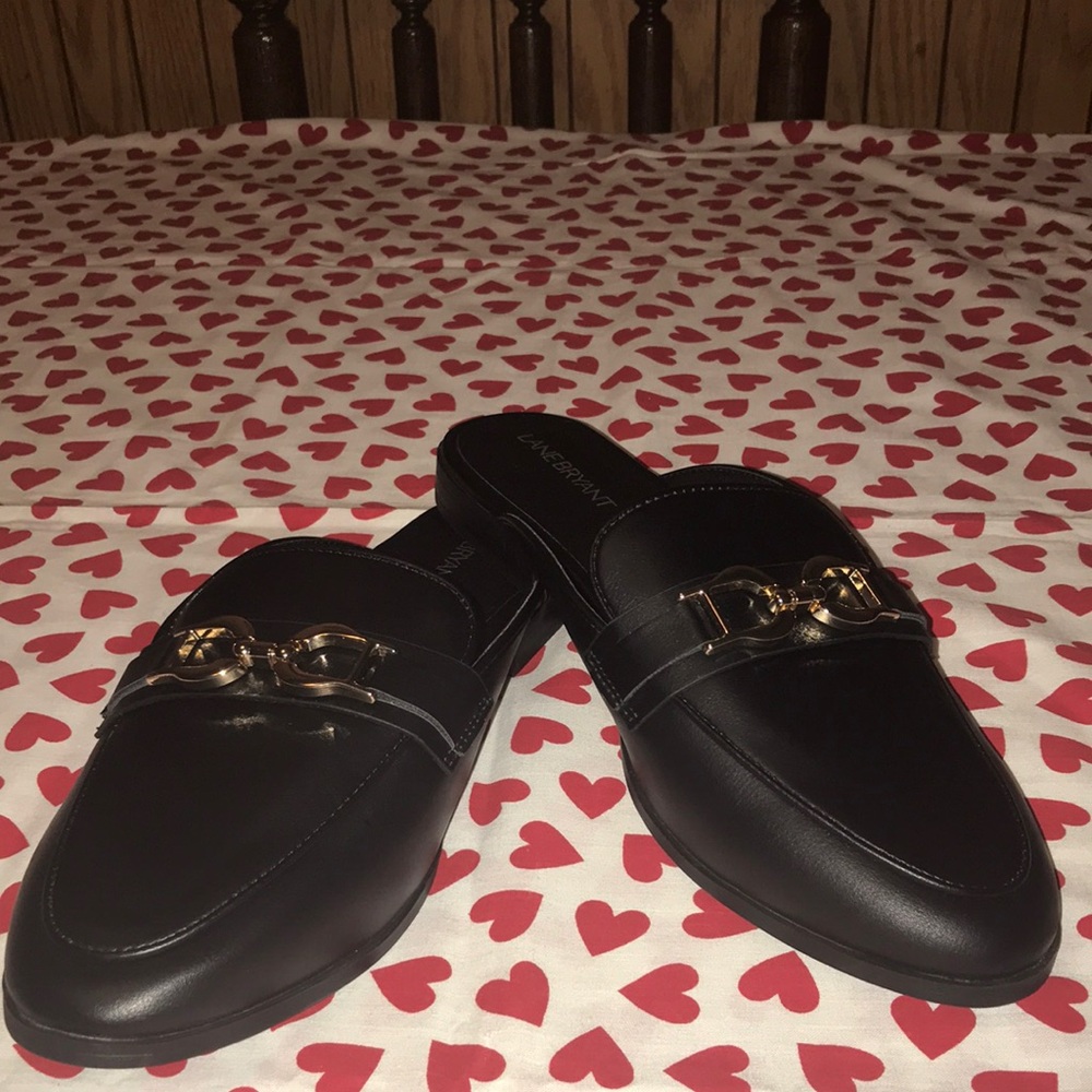 Black & gold slip on loafer mules (10W)